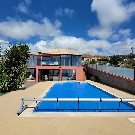 Sunset Paradise With Heated Pool Hébergement de vacances *