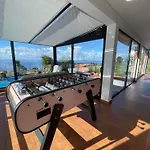 Hébergement de vacances Sunset Paradise With Heated Pool *