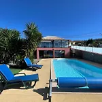 Sunset Paradise With Heated Pool Hébergement de vacances *