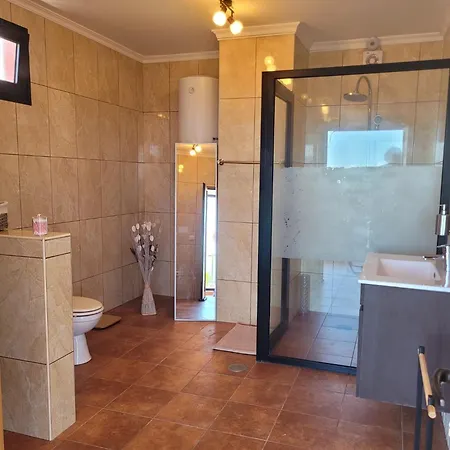 Sunset Paradise With Heated Pool Calheta