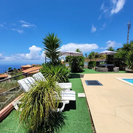 Sunset Paradise With Heated Pool Ferienhaus Calheta (Madeira)