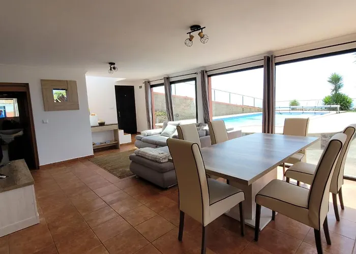 Semesterbostad Sunset Paradise With Heated Pool *