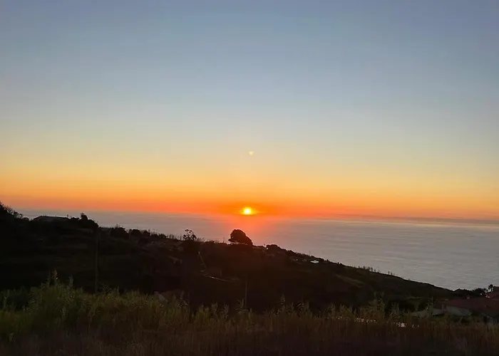 Semesterbostad Sunset Paradise With Heated Pool