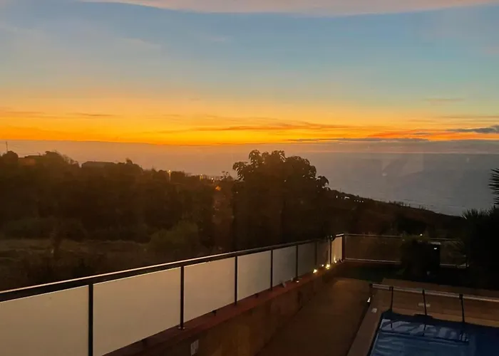 Sunset Paradise With Heated Pool